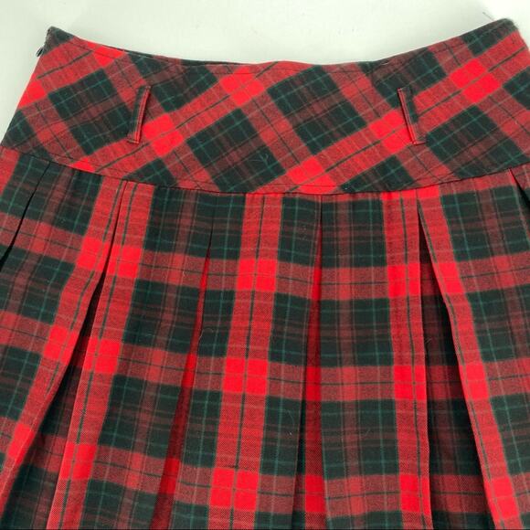 Red black pleated black skirt with black scalloped layer size medium emo goth - Picture 6 of 9